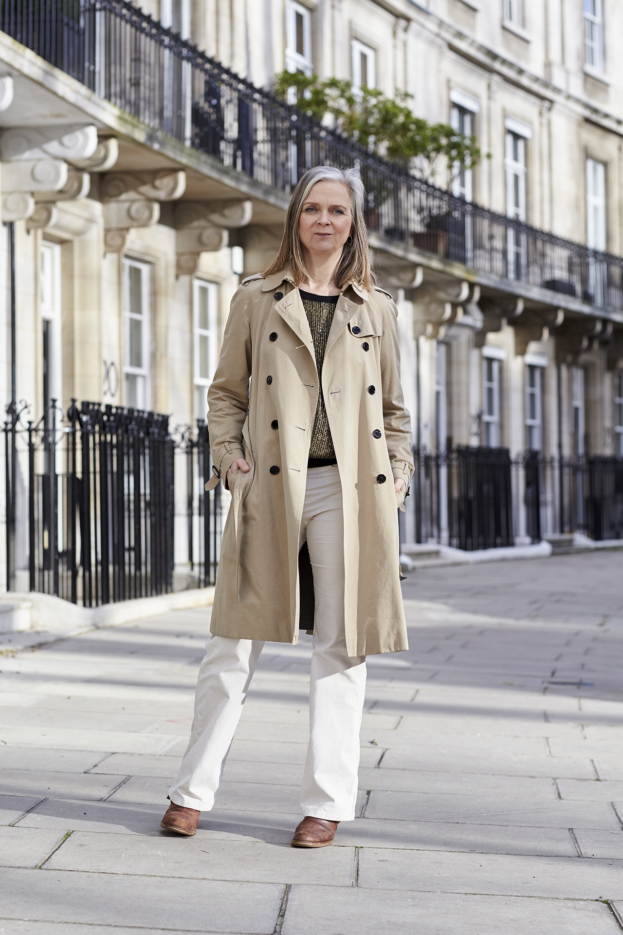 Saskia deals trench coat