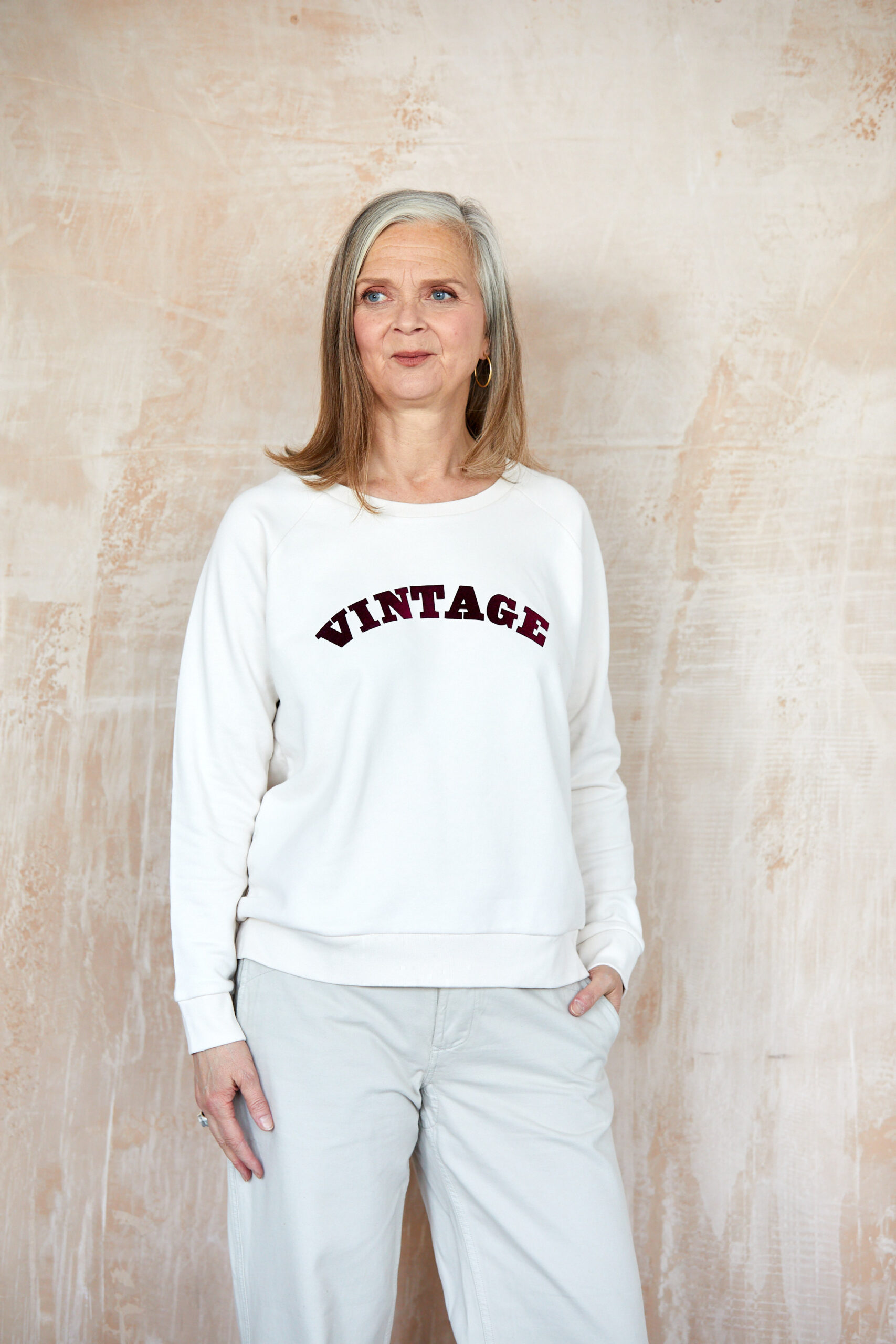 Old vintage sweatshirts online